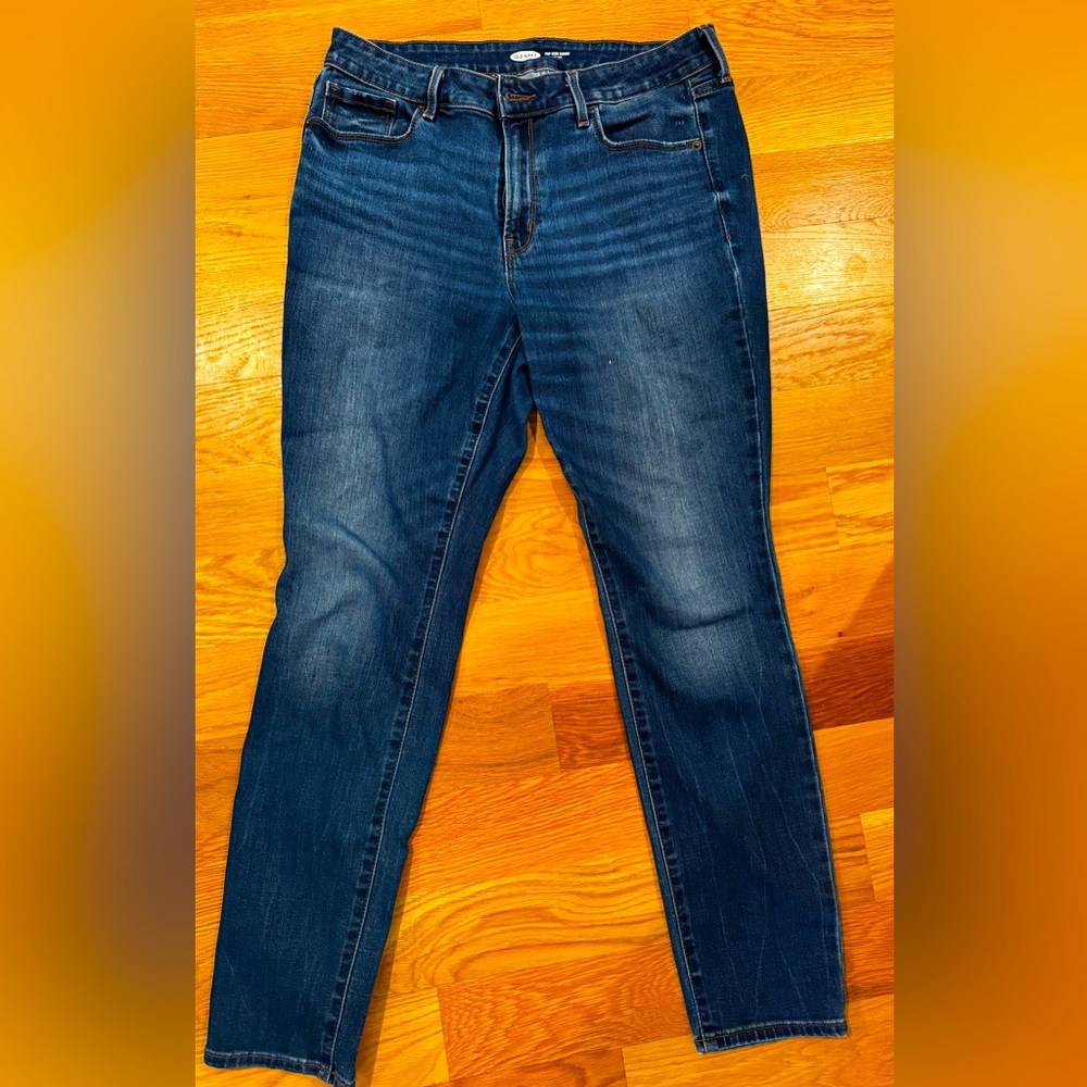 Old Navy Pop Icon Skinny Mid Rise Jeans